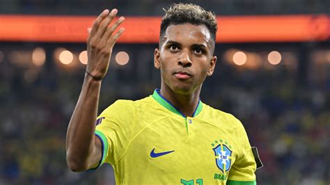 Real Madrid's Rodrygo Explains Why Neymar Is His Idol