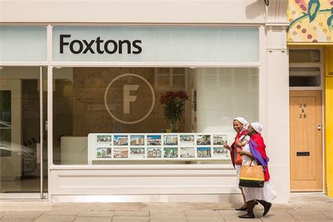 London News Roundup: Is Foxtons Losing Its Grip? | Londonist