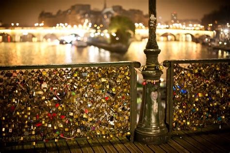 Love Lock Bridge in Paris, France. Write your names on the lock, toss the key. | Love lock ...