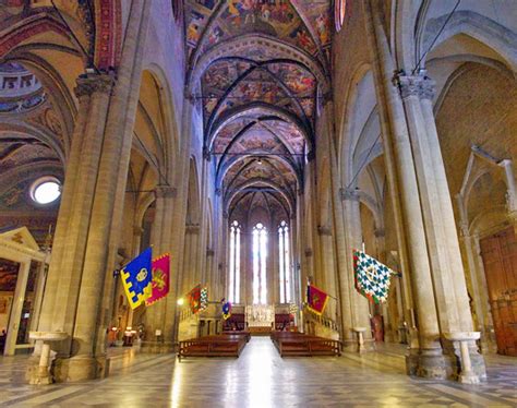 Cathedral - Arezzo Attractions | PlanetWare