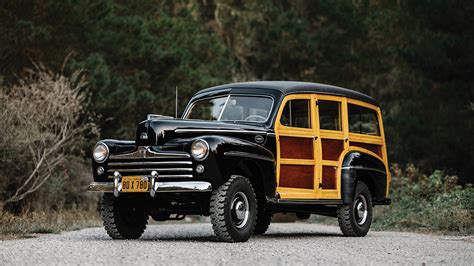 A 1948 Ford Marmon-Herrington ‘Woodie’ Station Wagon Heads to Auction ...