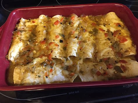 New Mexico Green Chile Enchiladas – Sporting Road