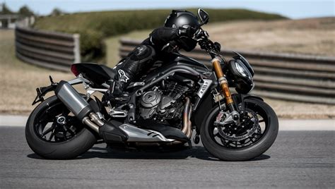 Triumph Speed Triple 1200 Rs / Leaked Specs Show 178hp for the Triumph Speed Triple 1200 ...