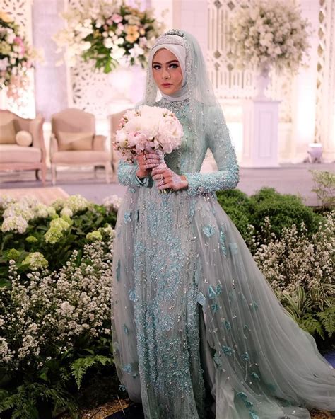 √ 30+ Model Gaun Pengantin Muslimah Syar'i ( Elegan & Modern ) - Bergaya