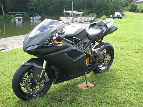 2012 Ducati 848 Evo Review / DUCATI 848 EVO (2010-2012) Review | MCN ...