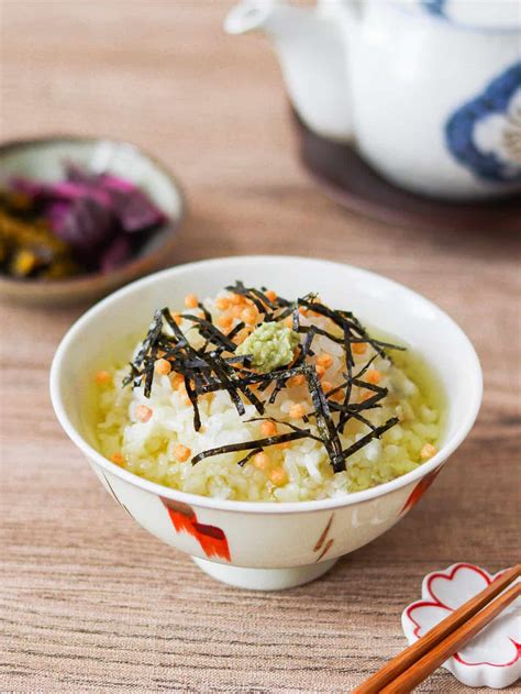 Ochazuke (Japanese Tea over Rice) - Umami Pot