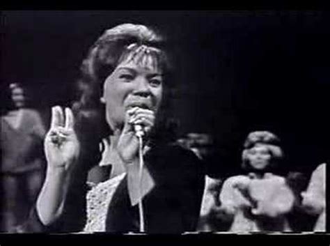 This Week’s Favourite Female Singer – Mary Wells | Retrorambling