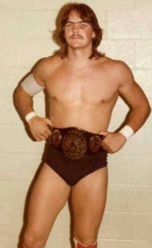 Blackjack Mulligan Jr. (Barry Windham) heavyweight champion. Knoxville 1981 | Pro wrestling ...