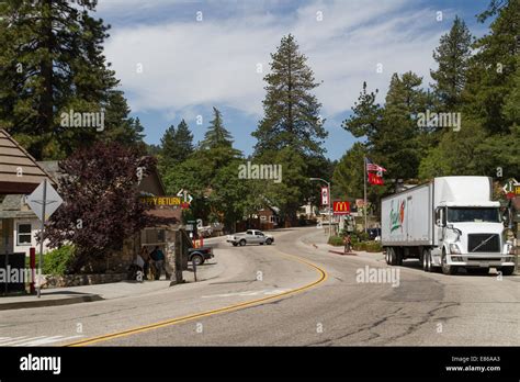 Crestline California Stock Photo - Alamy