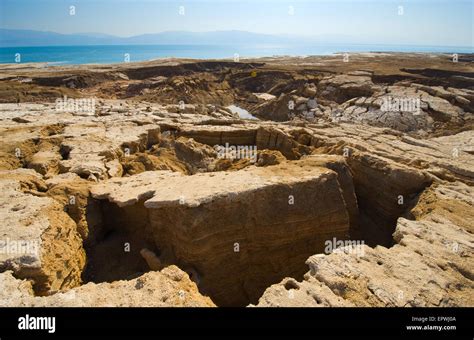 Dead sea israel sinkholes hi-res stock photography and images - Alamy