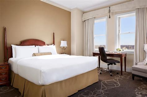 Fairmont Hotel Macdonald in Edmonton (AB) - Room Deals, Photos & Reviews