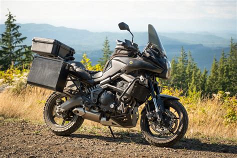 The Kawasaki Versys 650 Adventure Bike – MOTOTREK