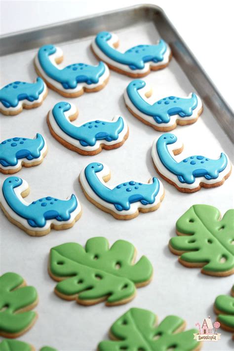 Dinosaur Video Tutorial | Sweetopia