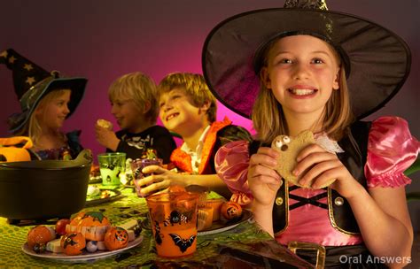 How kids take halloween candy | gail's blog