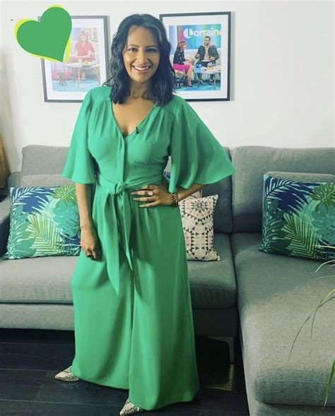 Ranvir Singh's bold jumpsuit was made to flatter curves - and fans are in love | Gorgeous women ...