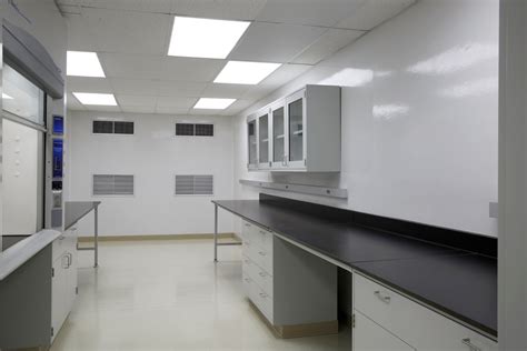 Lab Wall Cabinets to Upgrade Your Laboratory Workspace