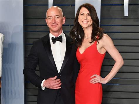 Jeff Bezos, Girlfriend Lauren Sanchez Relationship Timeline, in Photos ...