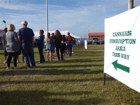 Inaugural Smoke on the Water concert to benefit beachside amphitheater