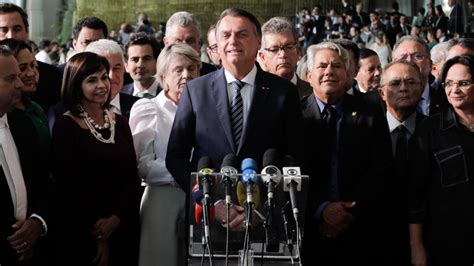 Live: Bolsonaro and Michelle participate in PL event - Pledge Times