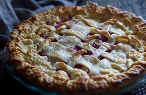 Mary Berry Pie Crust Recipe : Mary Berry Pastry Recipe / Mary Berry ...