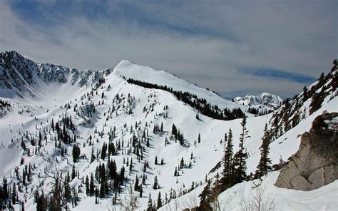 Best ski resort - Solitude, Utah - On the Highway To Heaven Traverse towards Alta 1280x800 ...