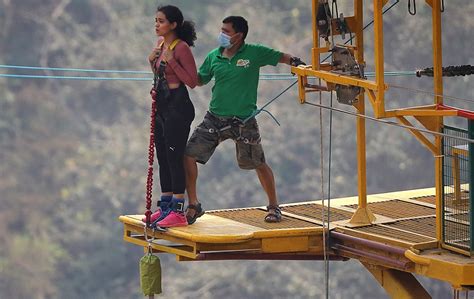 Bungee Jumping and Rafting Tour Package in Rishikesh