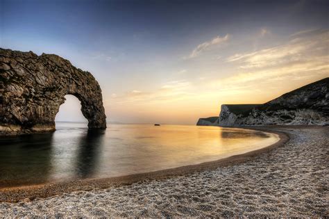 Breath-taking view of Durdle Door in Dorset in England - Beach Wallpapers