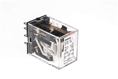 Omron DPDT 24V dc Latching Relay, 3A Plug In - RS Components Indonesia