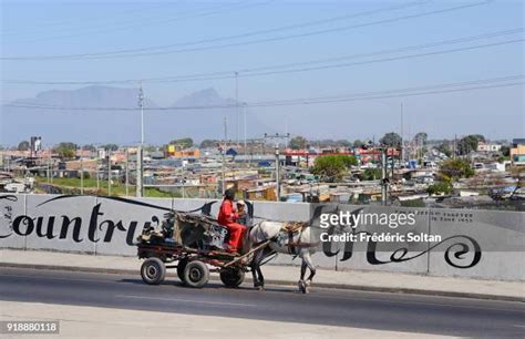 2,693 Khayelitsha Stock Photos, High-Res Pictures, and Images - Getty Images