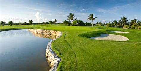 Golf Courses in Quintana Roo - Tourist Guide - | visit-mexico.mx