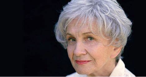 Alice Munro Quotes on Life, Love, Loss, Writing, and More