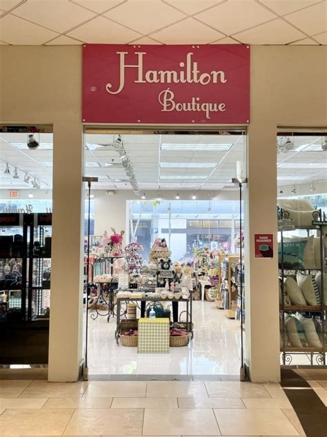 Hamilton Boutique - Waikiki Shopping Plaza