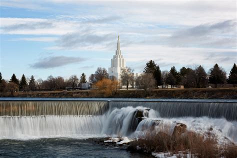 Idaho Falls Idaho Temple Photograph Gallery | ChurchofJesusChristTemples.org