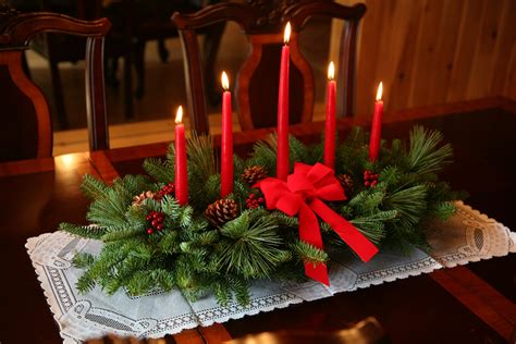 Worcester Wreath Classic 5-Candle Christmas Centerpiece - Artificial ...