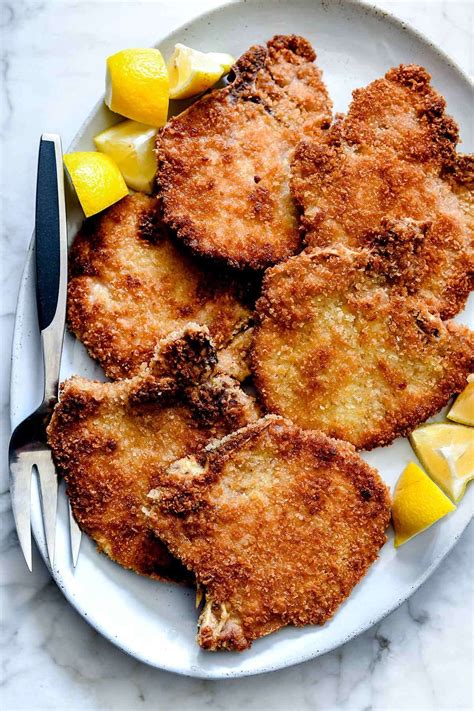 Schnitzel - Thin Breaded German Pork Chops - Easy German Pork Schnitzel | Recipe | Schnitzel ...