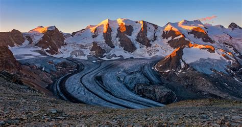 Glaciers vanishing at record rate in Alps after heat waves