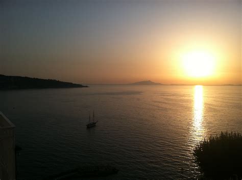 Sorrento Sunset | Sorrento, Italy 2011 | Kevin D. | Flickr