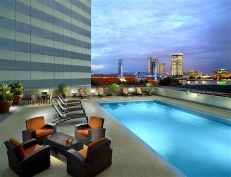 6 Best Jacksonville Resorts