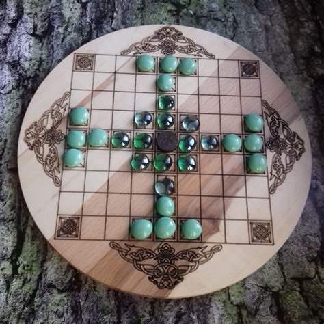 Hnefatafl set viking board game medieval game reenactment | Etsy