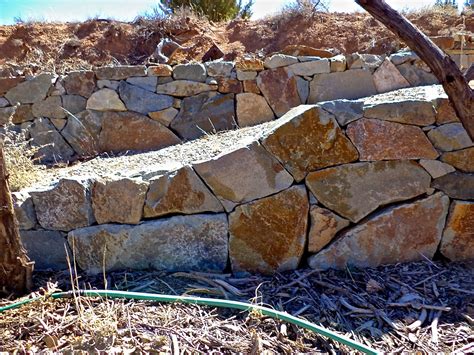 Alt. Build Blog: Tips On Building A Dry Stack Stone Wall #5: Style