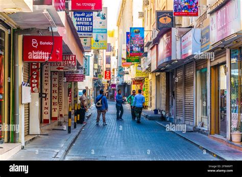 Bahrain souq hi-res stock photography and images - Alamy