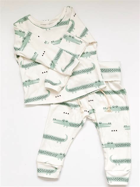 Unisex baby / organic kids clothes / baby clothes / coming | Etsy