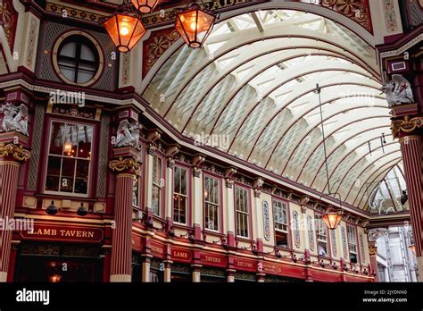 Interior of London's Borough Market Stock Photo - Alamy