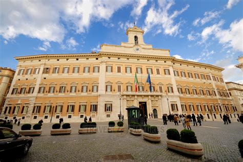 travel4pictures | Palazzo Montecitorio, Rome 2008