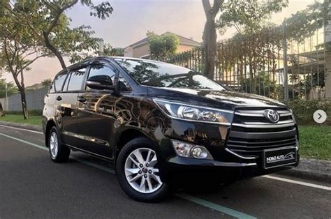 Toyota Kijang Innova Reborn Diesel Tahun 2017, Kondisi Mulus Dijual Cuma Segini - GridOto.com