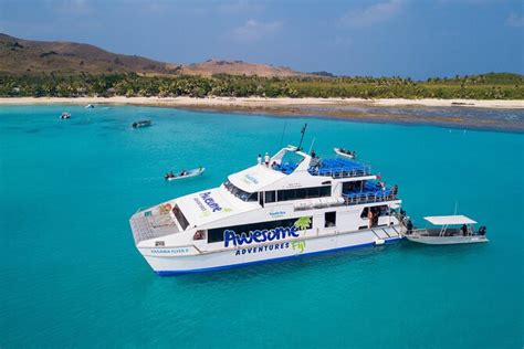 Yasawa Islands Day Cruise with Snorkeling and Lunch - Fiji Tours ...