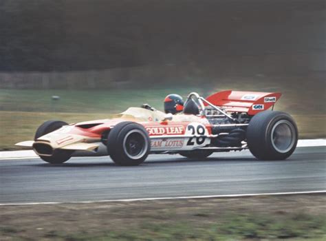 Emerson Fittipaldi on the Lotus 72 and Evija - Magneto