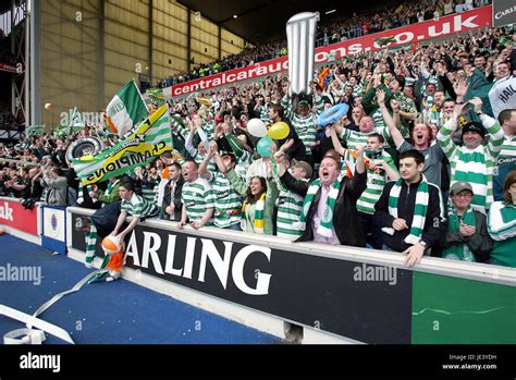 Celtic rangers ibrox fans hi-res stock photography and images - Alamy