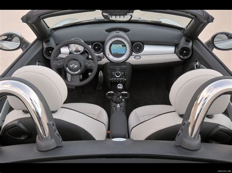 2012 MINI Roadster - Interior | Caricos