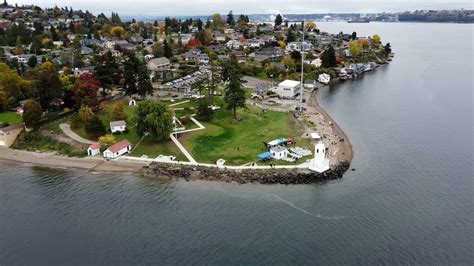 Browns Point Lighthouse Rededication - YouTube